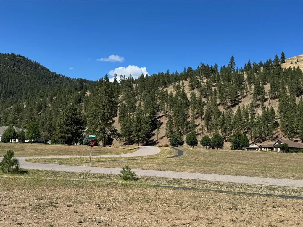 9883 Hatton Lane Lolo MT 59847