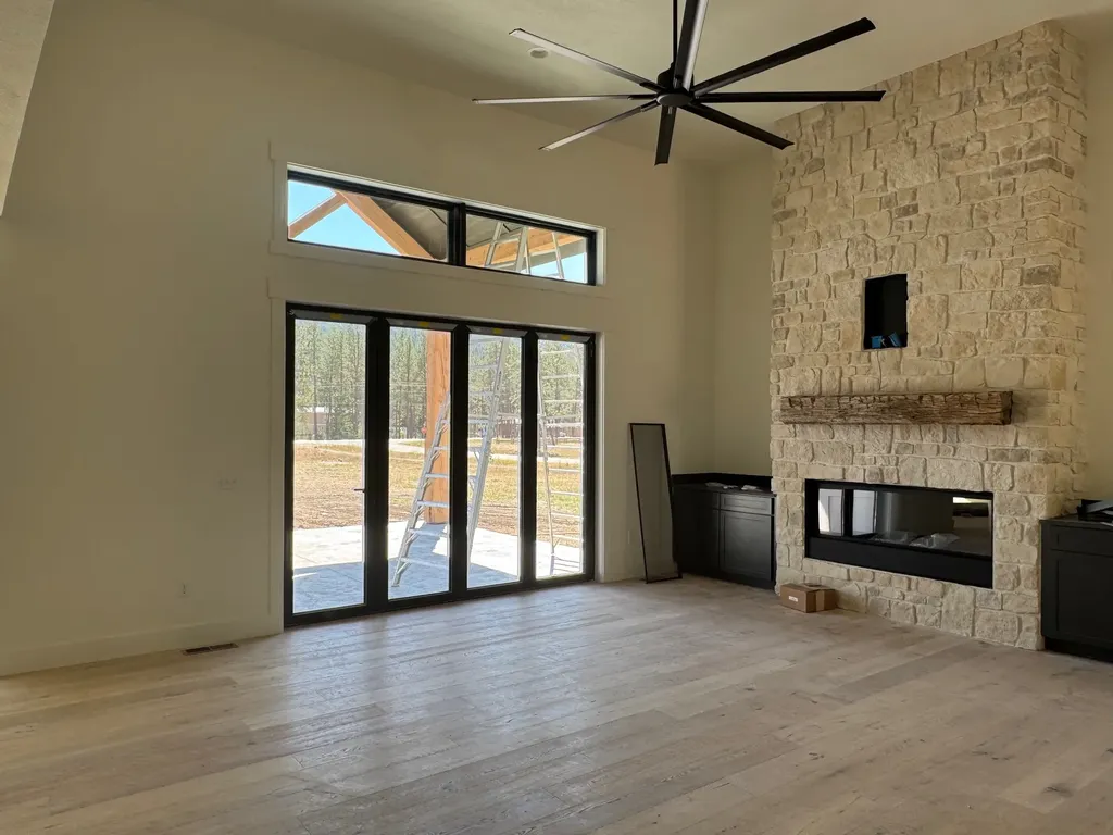 9883 Hatton Lane Lolo MT 59847