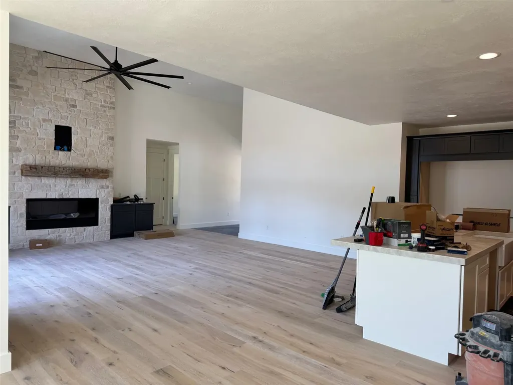 9883 Hatton Lane Lolo MT 59847