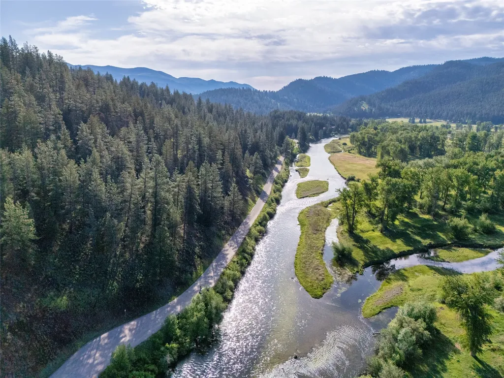 Nhn Bonita Station Road Clinton MT 59825
