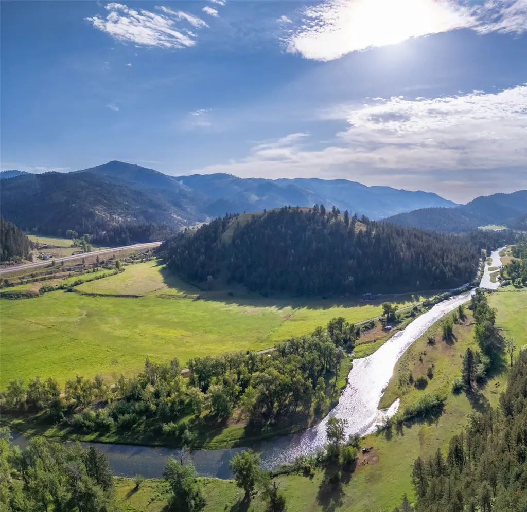 Nhn Bonita Station Road Clinton MT 59825