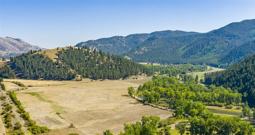 Nhn Bonita Station Road Clinton MT 59825