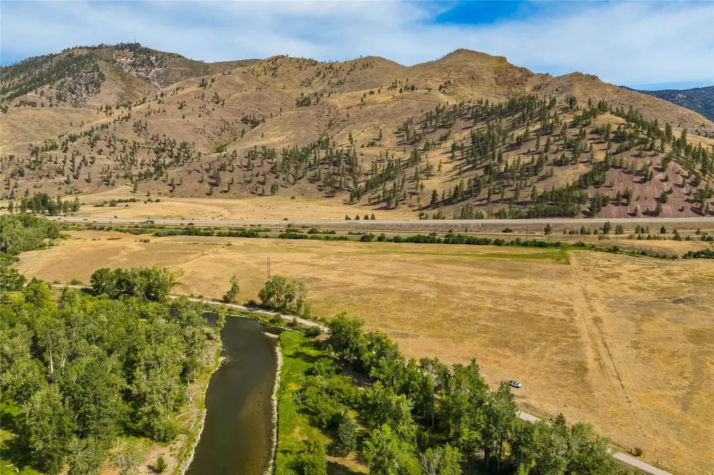Nhn Bonita Station Road Clinton MT 59825