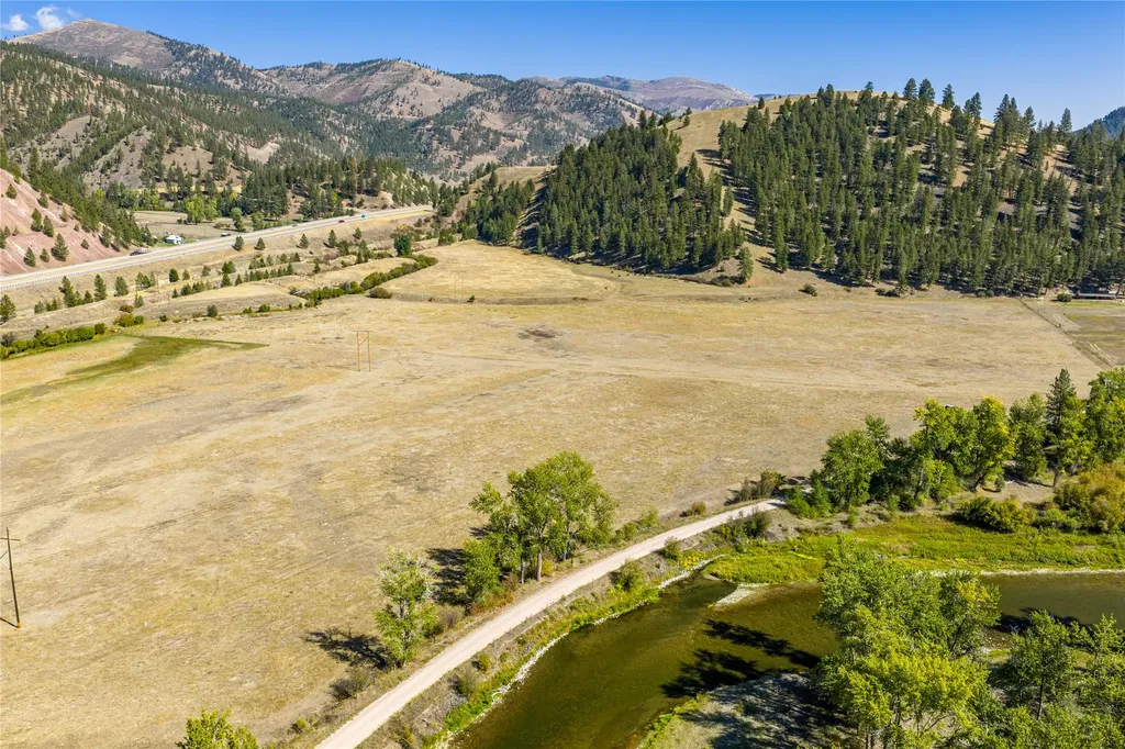 Nhn Bonita Station Road Clinton MT 59825