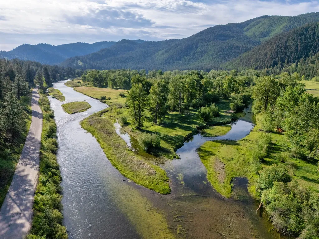 Nhn Bonita Station Road Clinton MT 59825