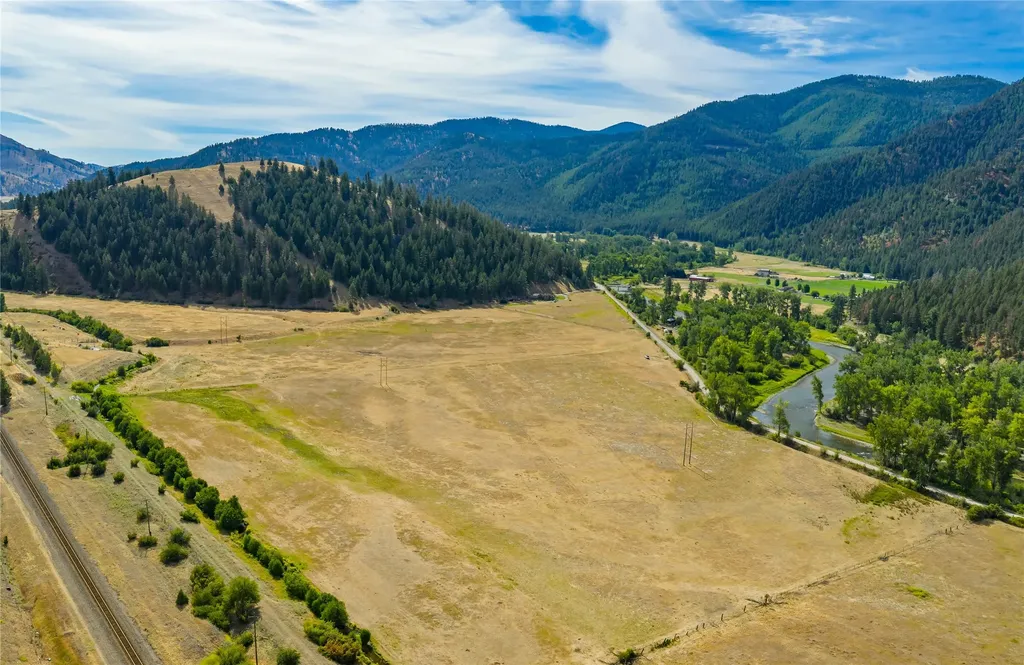 Nhn Bonita Station Road Clinton MT 59825