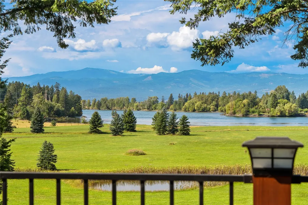 217 Hanging Rock Drive Bigfork MT 59911
