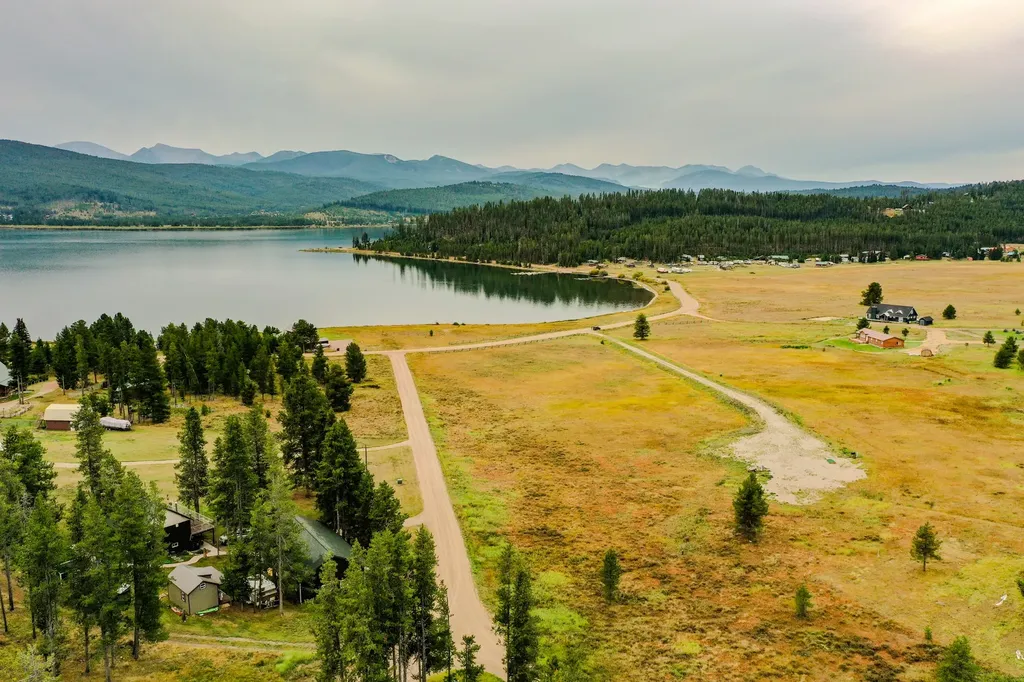 10 Green Meadow Lane Anaconda MT 59711