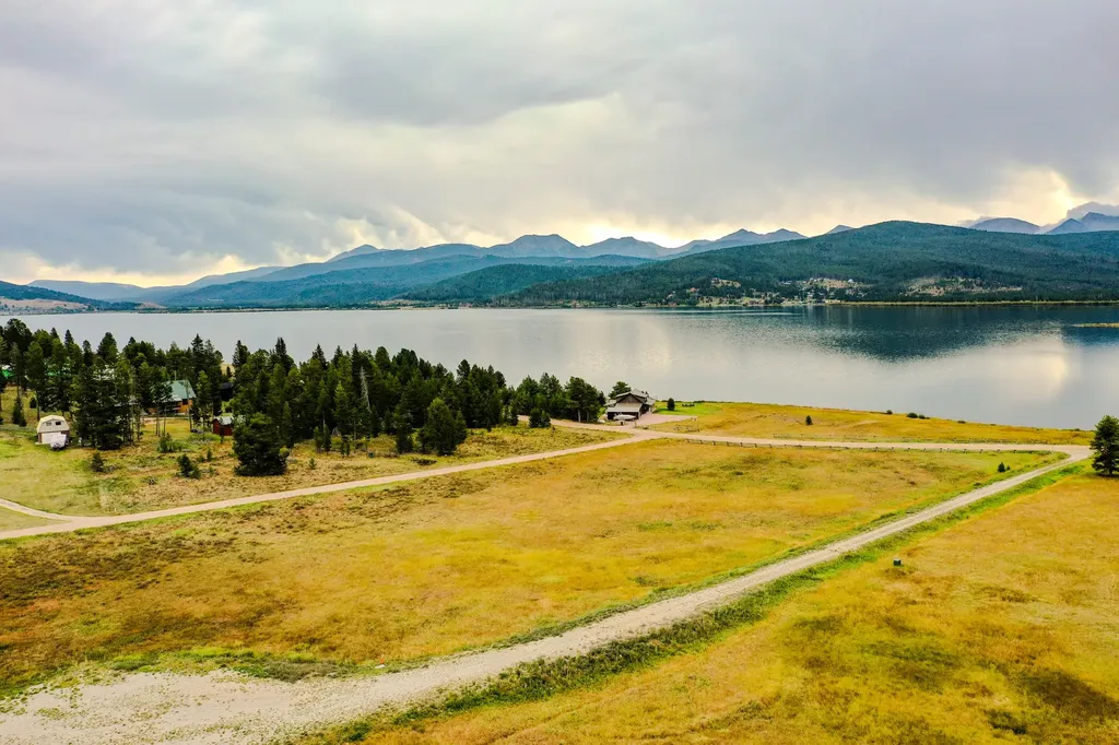 10 Green Meadow Lane Anaconda MT 59711