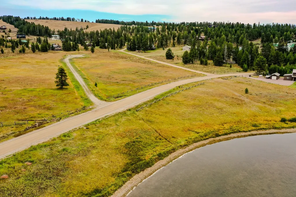 10 Green Meadow Lane Anaconda MT 59711