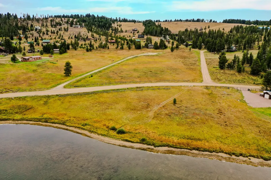 10 Green Meadow Lane Anaconda MT 59711