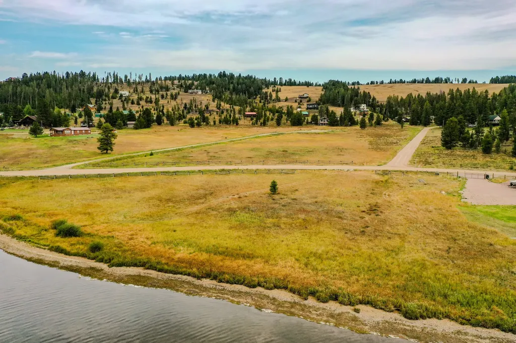 10 Green Meadow Lane Anaconda MT 59711