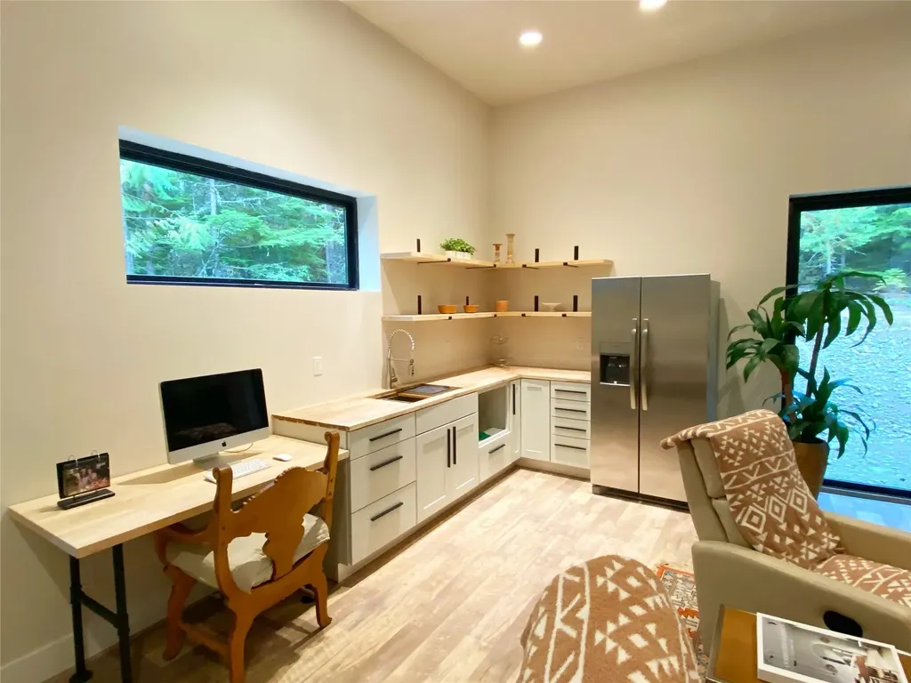 75 Northshore Drive Troy MT 59935