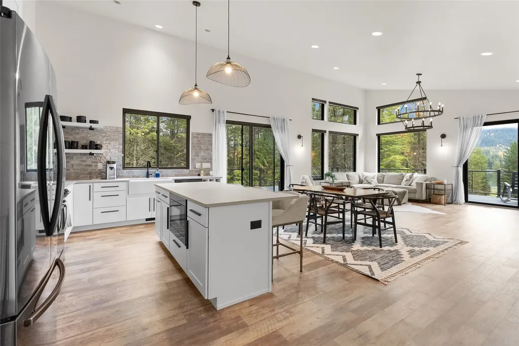 75 Northshore Drive Troy MT 59935