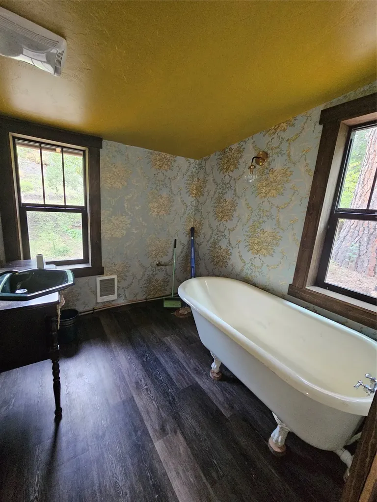 285 Upper Sawmill Creek Road Cascade MT 59421