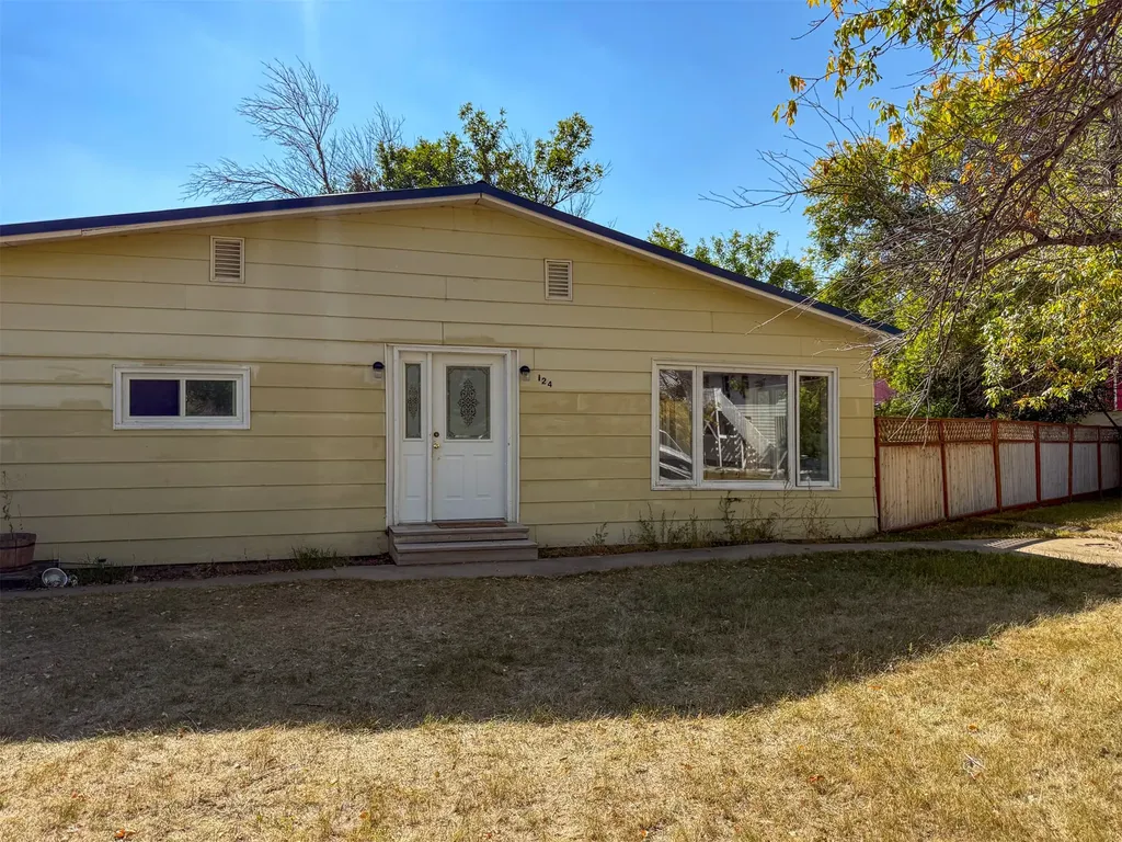 124 Rosebud Street Shelby MT 59474