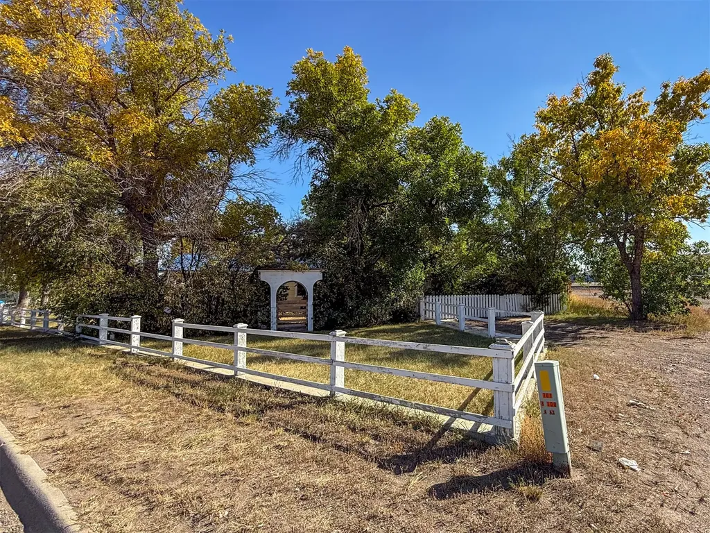 124 Rosebud Street Shelby MT 59474