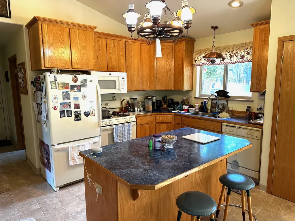 36 Sanders Loop Road S Thompson Falls MT 59873