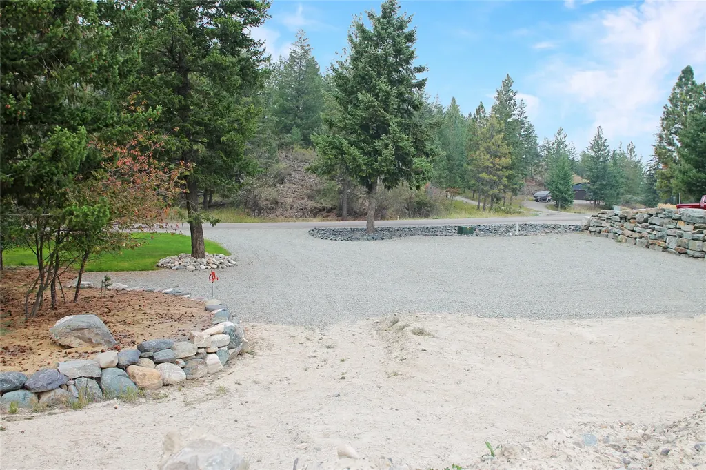 206 Kokanee Drive E Rexford MT 59930