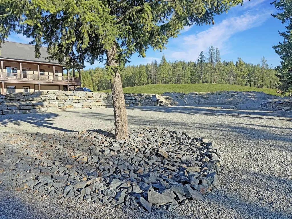 206 Kokanee Drive E Rexford MT 59930