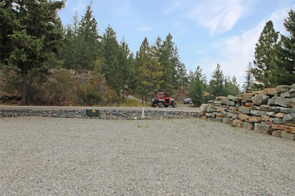 206 Kokanee Drive E Rexford MT 59930