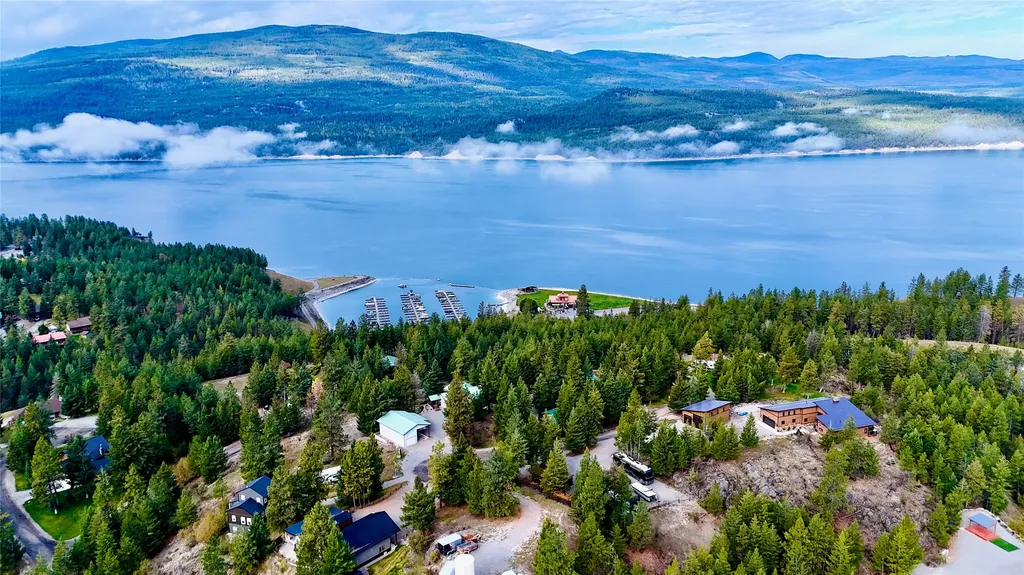 206 Kokanee Drive E Rexford MT 59930