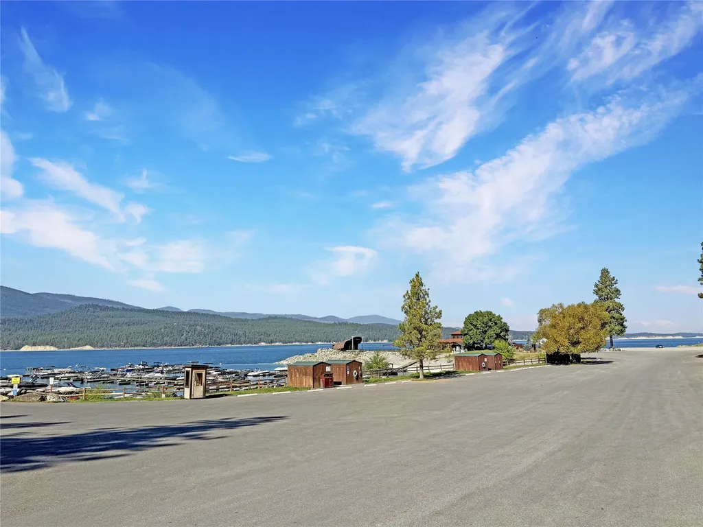 206 Kokanee Drive E Rexford MT 59930