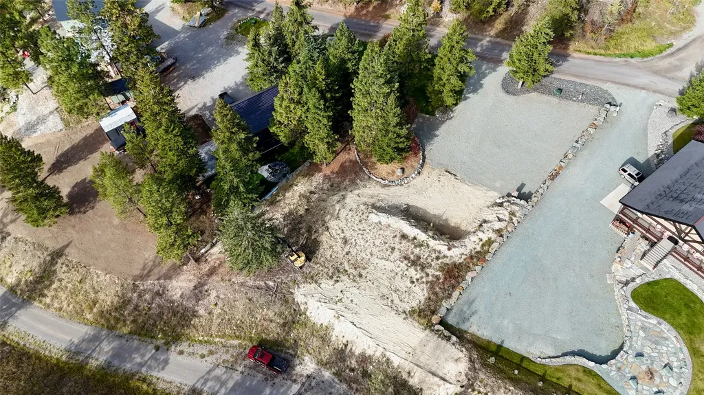 206 Kokanee Drive E Rexford MT 59930