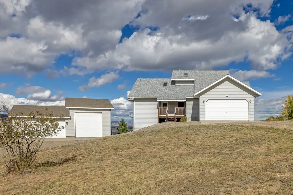 5 Crazy Mountain Cul De Sac Road Clancy MT 59634