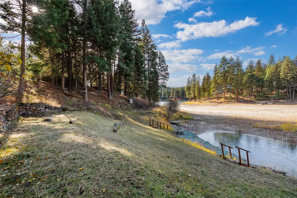 110 Happys Loop Libby MT 59923