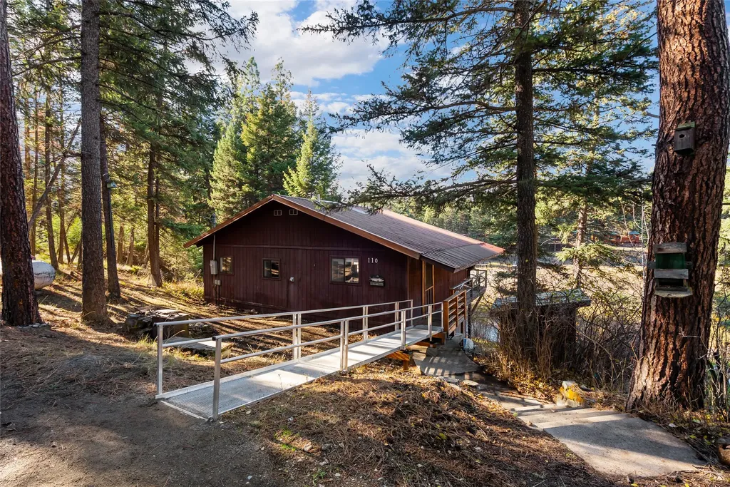 110 Happys Loop Libby MT 59923
