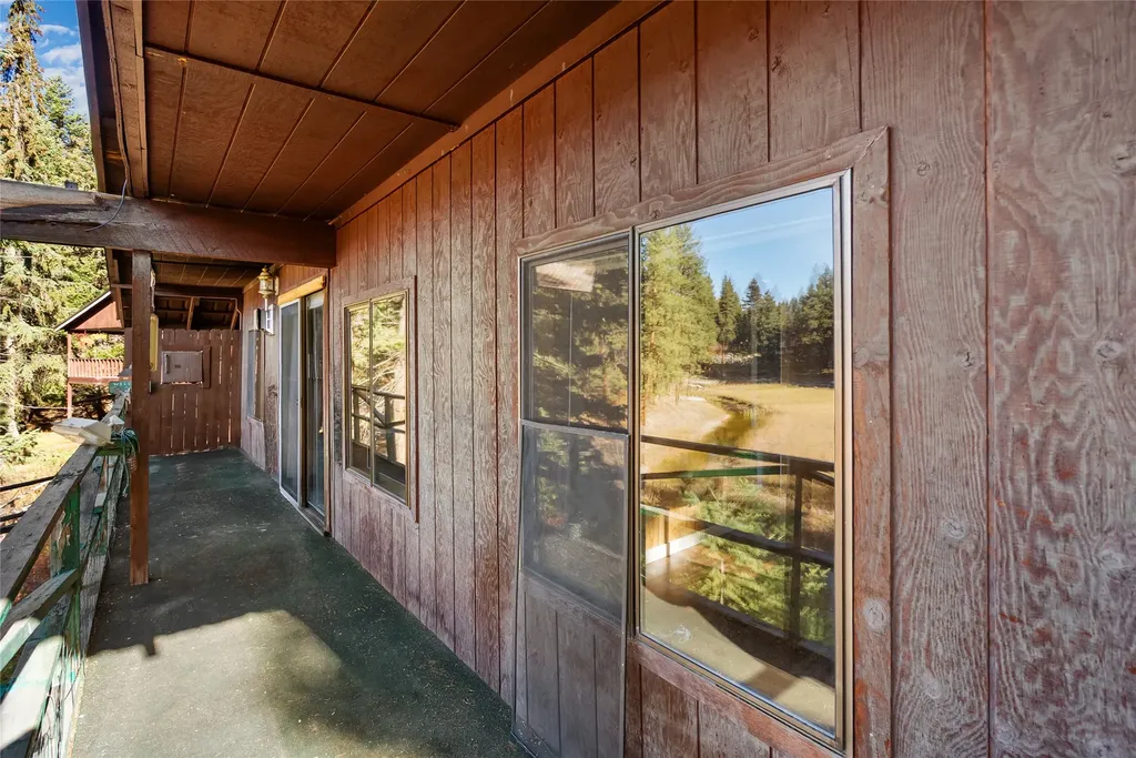 110 Happys Loop Libby MT 59923
