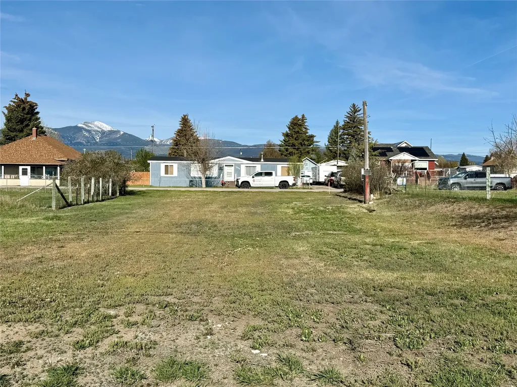 1003 Oregon Street Deer Lodge MT 59722