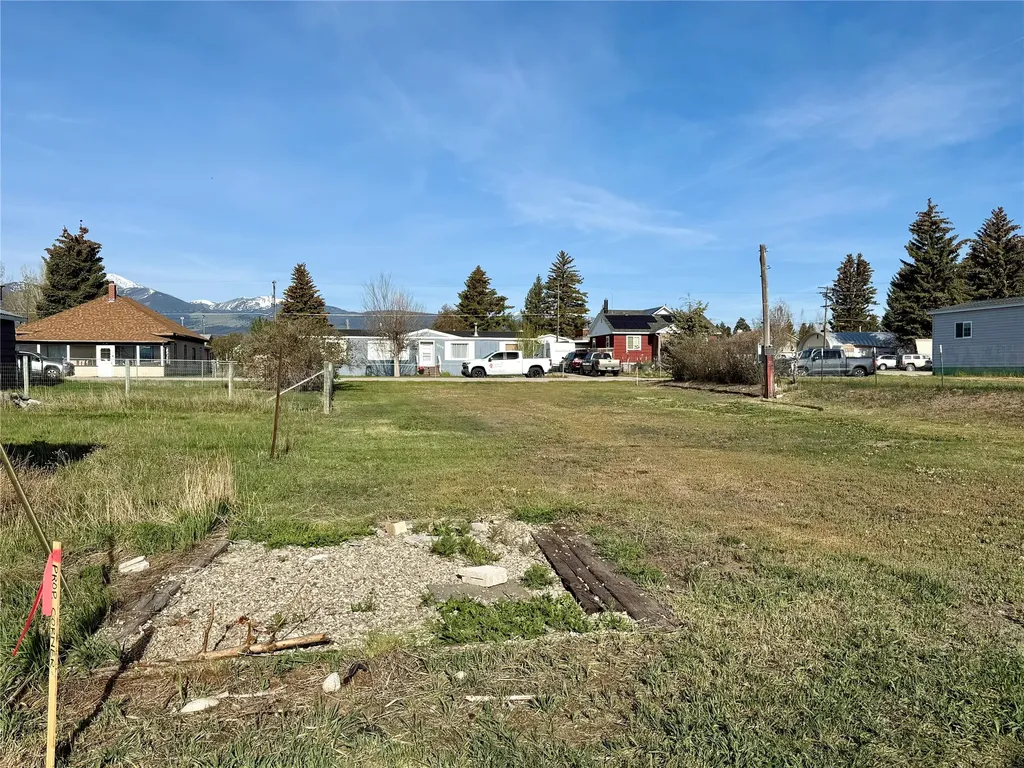 1003 Oregon Street Deer Lodge MT 59722