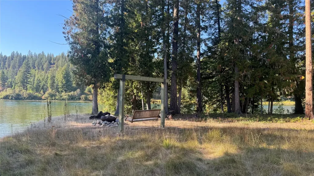 18731 Us Highway 2 Troy MT 59935