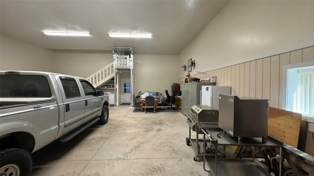 18731 Us Highway 2 Troy MT 59935