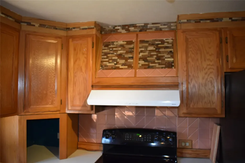 119 S Dakota Street Conrad MT 59425