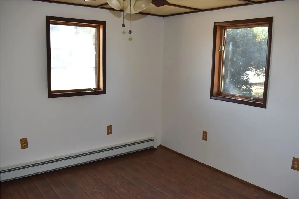 119 S Dakota Street Conrad MT 59425