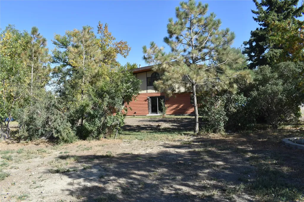 119 S Dakota Street Conrad MT 59425