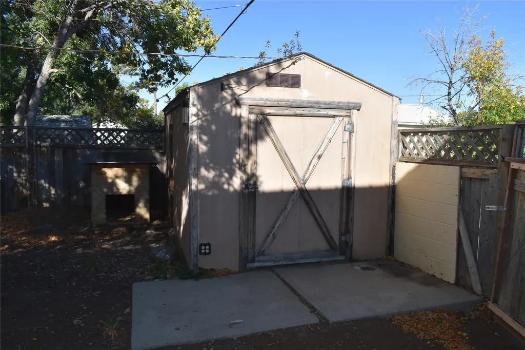 119 S Dakota Street Conrad MT 59425