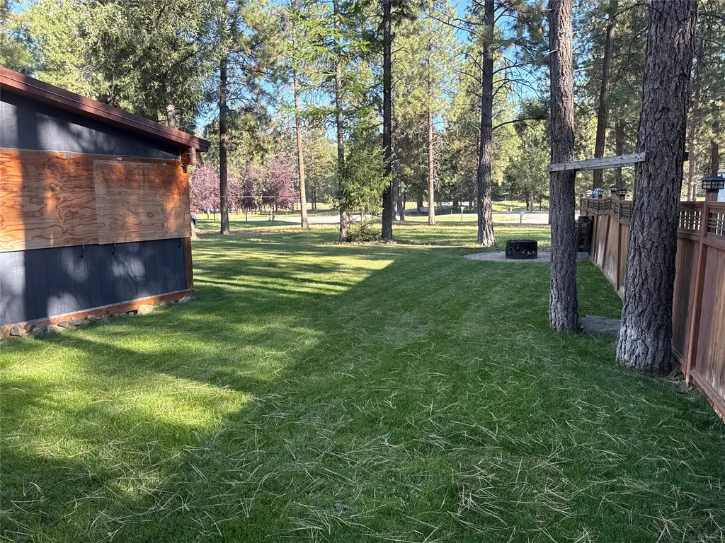 95 Reservoir Court Rexford MT 59930
