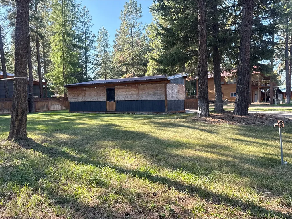 95 Reservoir Court Rexford MT 59930