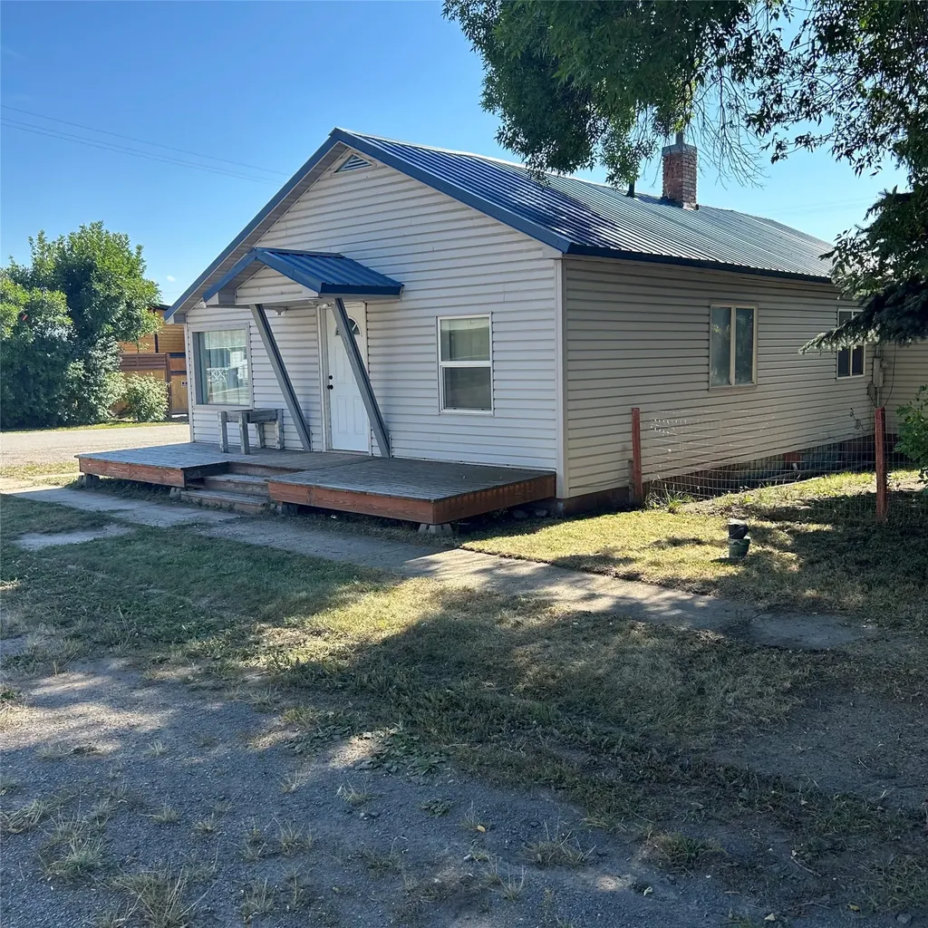 161 E Broad Street Drummond MT 59832