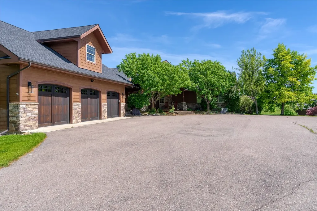 310 & 416 Jossie Lane Kalispell MT 59901
