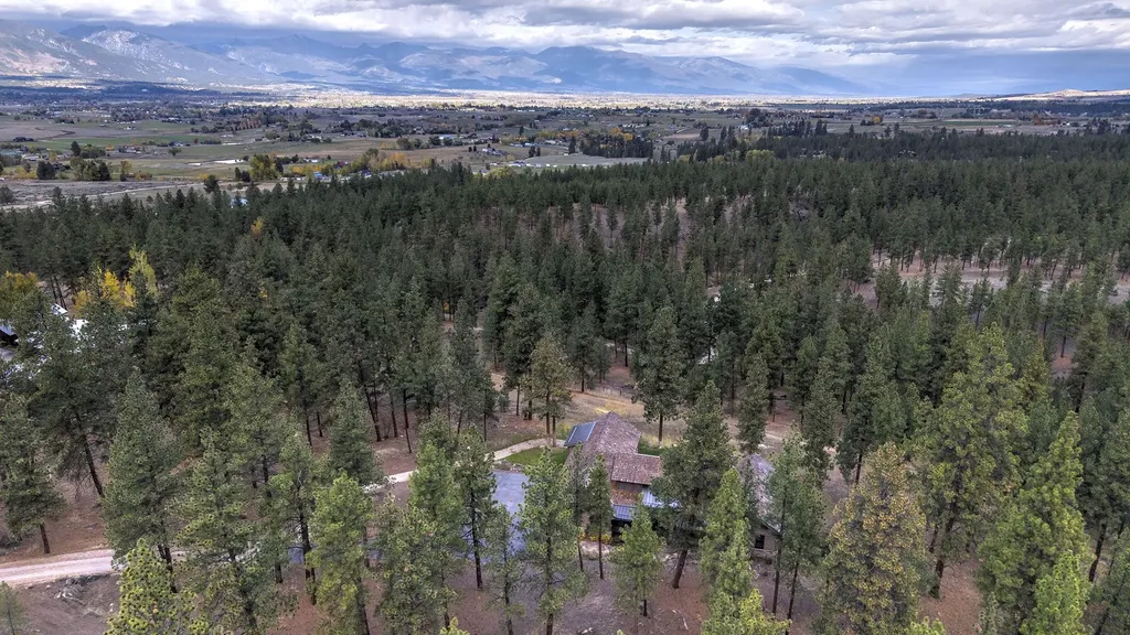 1441 Stock Farm Road Hamilton MT 59840