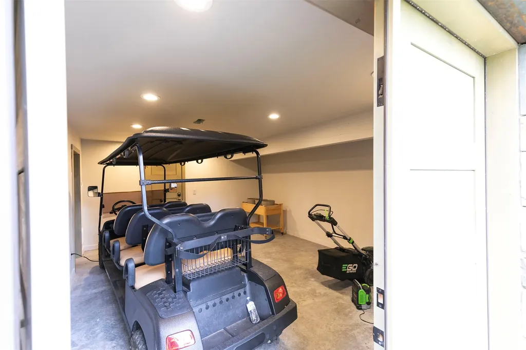 1441 Stock Farm Road Hamilton MT 59840