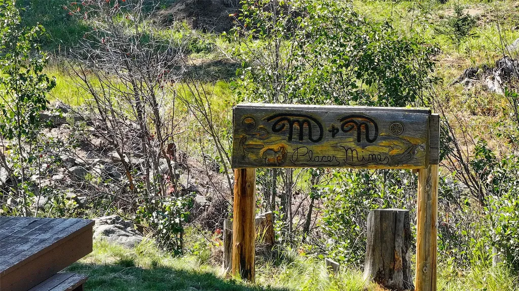 7379 Hahn Creek Road Elliston MT 59728