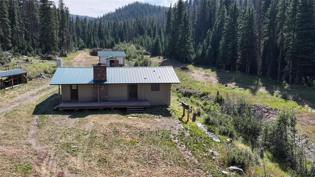 7379 Hahn Creek Road Elliston MT 59728