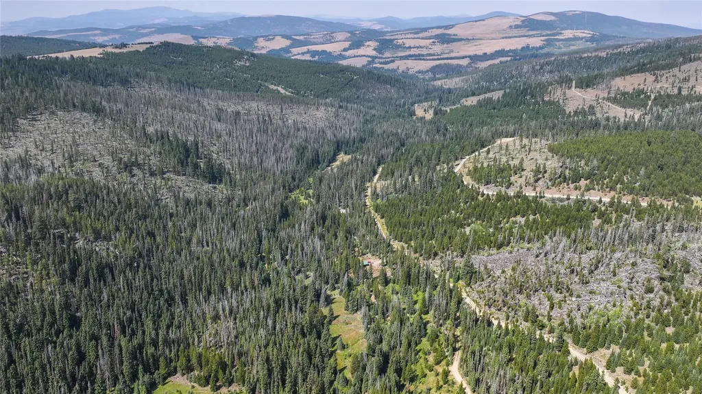 7379 Hahn Creek Road Elliston MT 59728