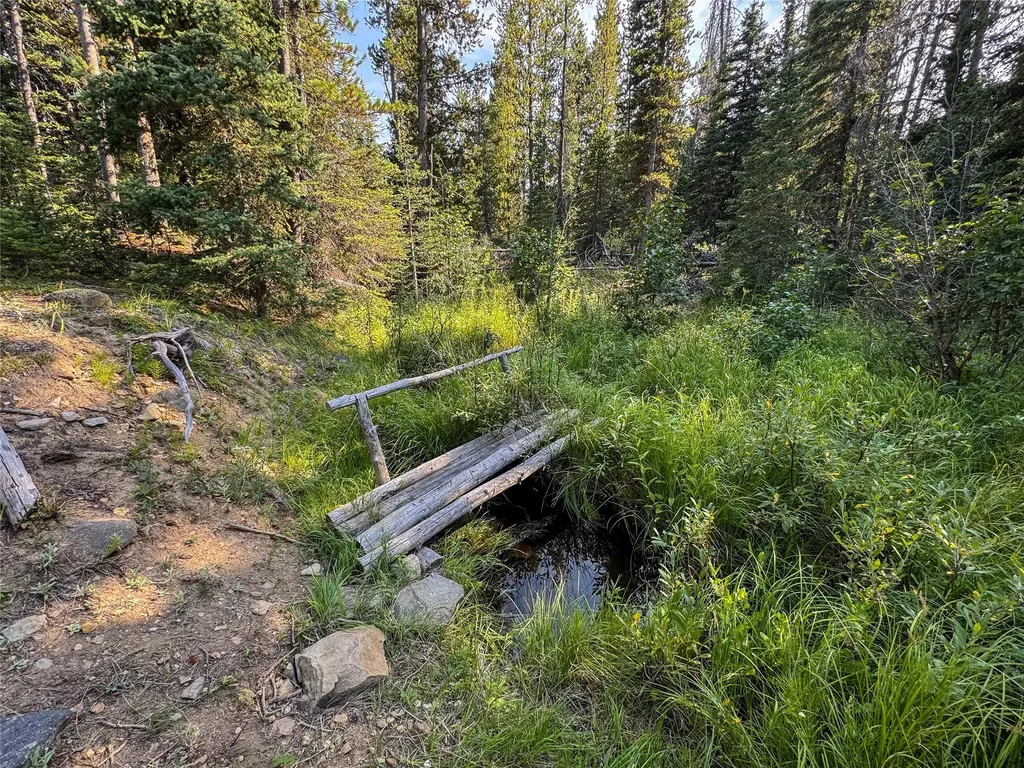 7379 Hahn Creek Road Elliston MT 59728